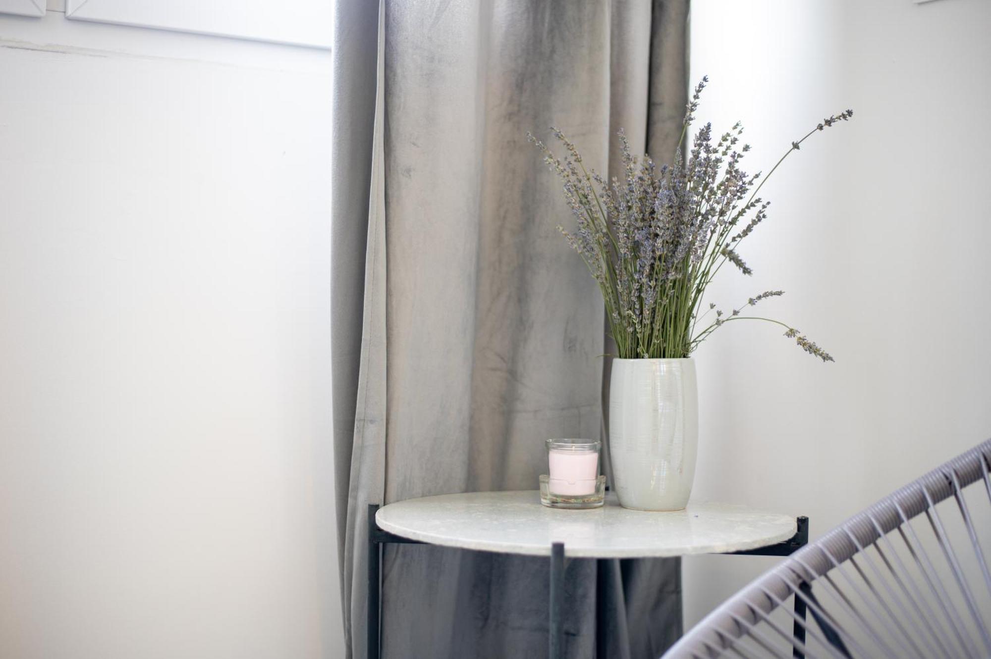Apartman Valentina - Self Check In And Check Out Otocac Bagian luar foto